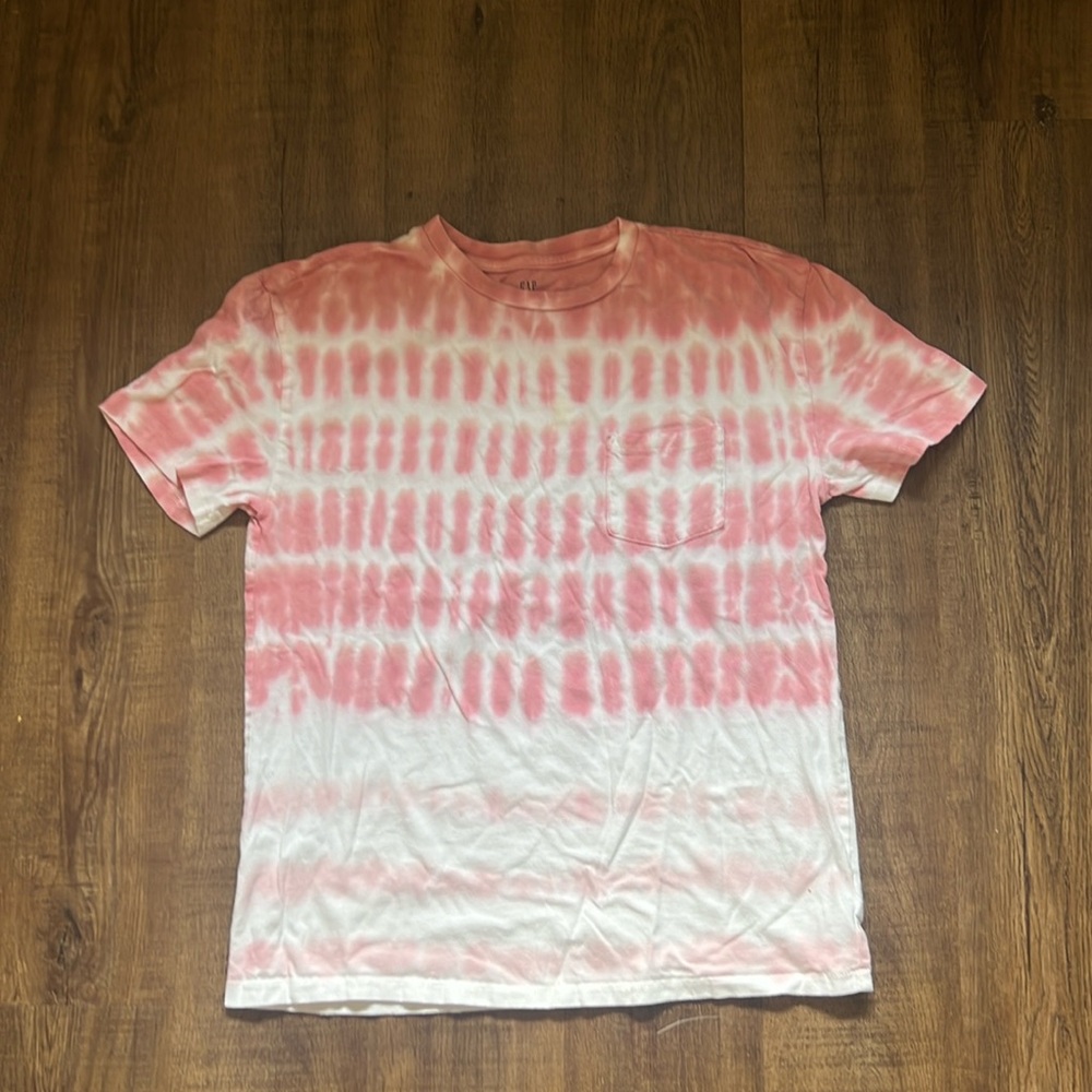 GAP Teen Pink Tie-Dye Pink T-Shirt (size 14-16)